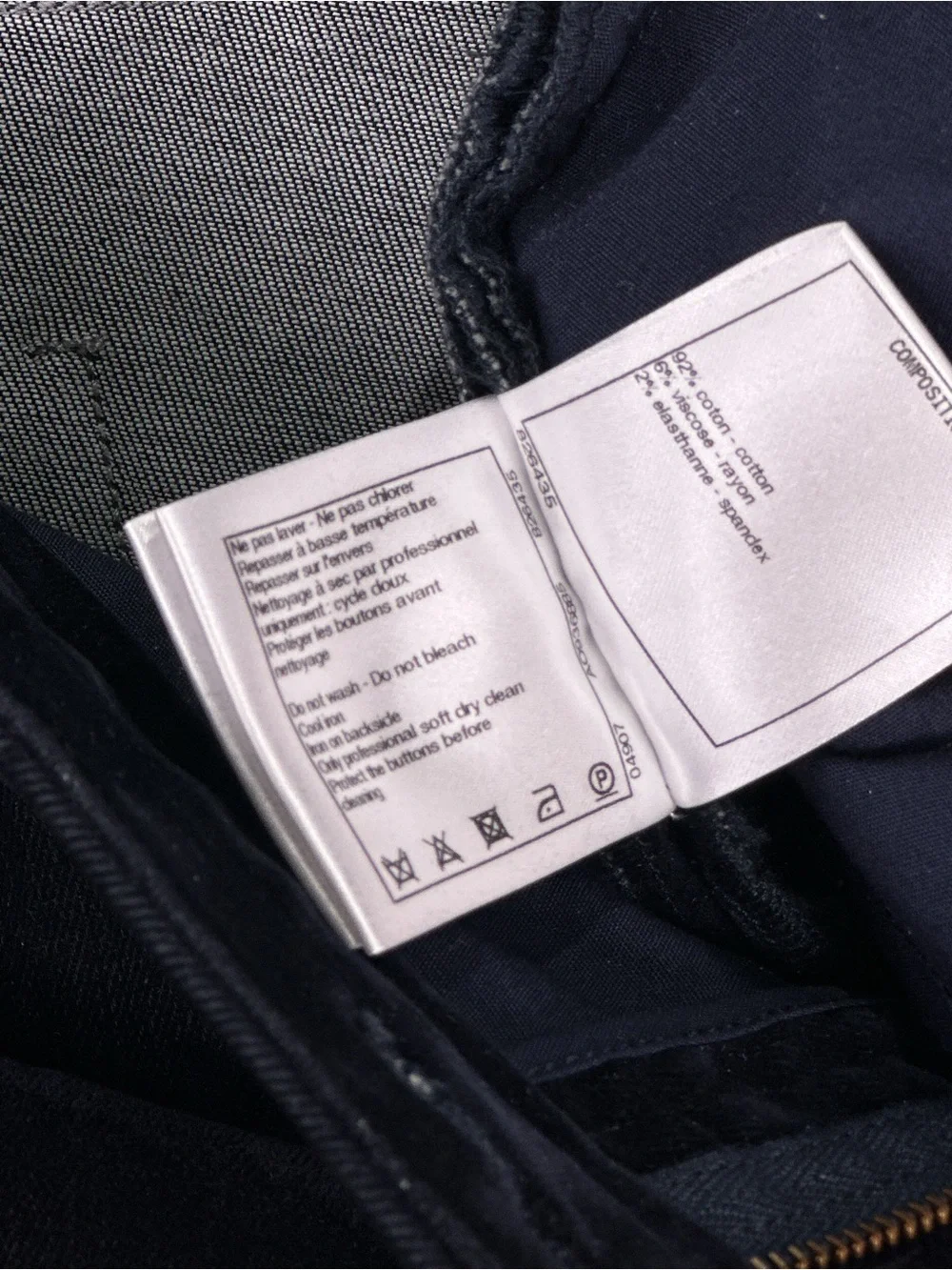 Chanel 17A Paris Cosmopolite Straight Velvet Pants Navy Copper 44
